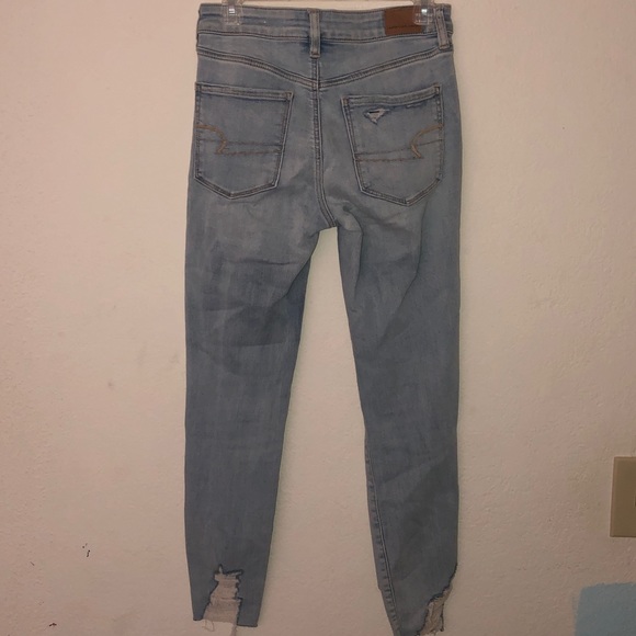 American eagle ripped jeans - Picture 3 of 5